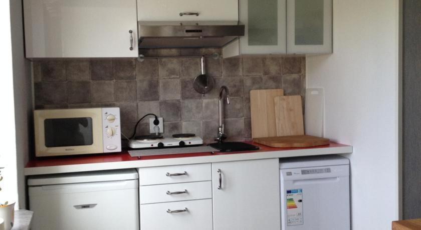Vivans Bed And Self Catering Kristianstad Bagian luar foto