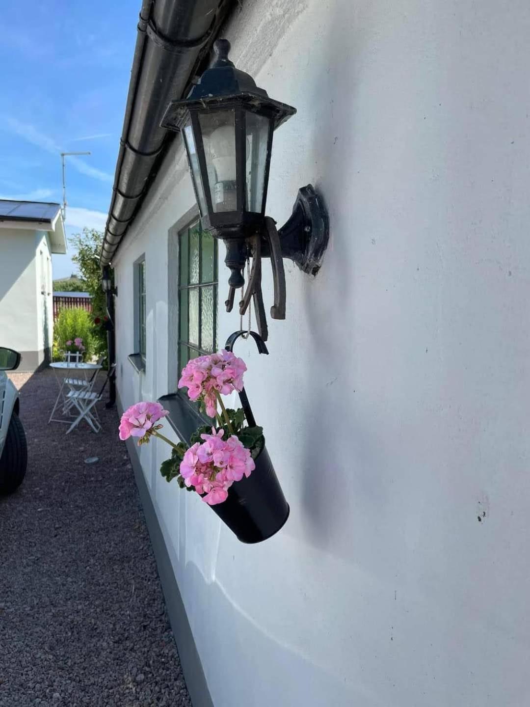 Vivans Bed And Self Catering Kristianstad Bagian luar foto