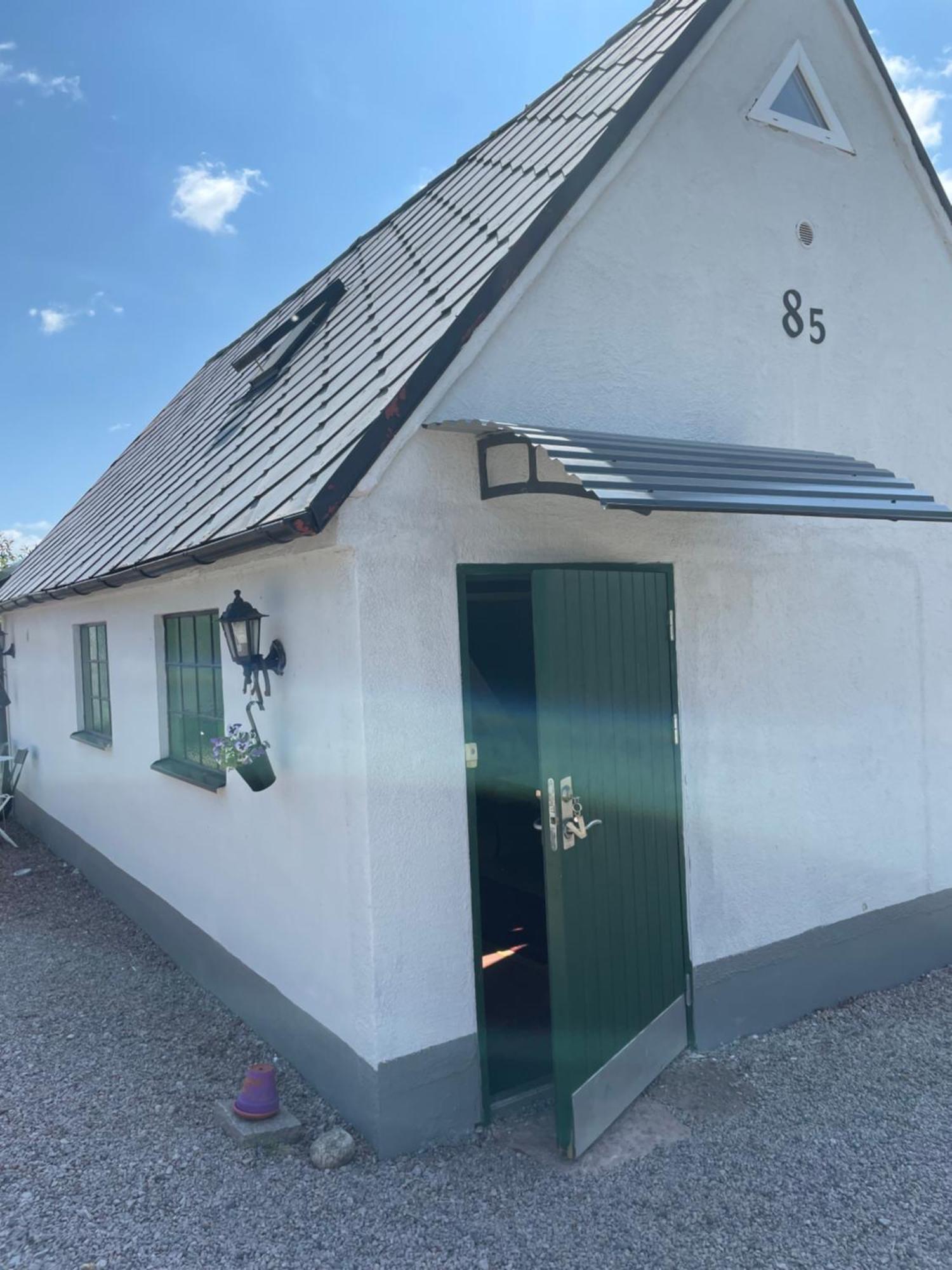 Vivans Bed And Self Catering Kristianstad Bagian luar foto