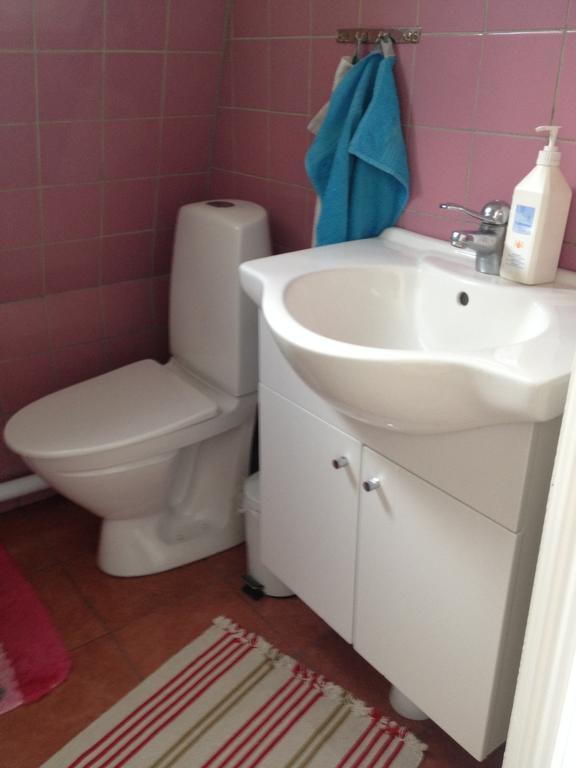 Vivans Bed And Self Catering Kristianstad Bagian luar foto