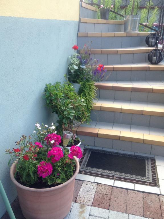 Vivans Bed And Self Catering Kristianstad Bagian luar foto