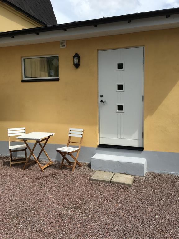 Vivans Bed And Self Catering Kristianstad Bagian luar foto